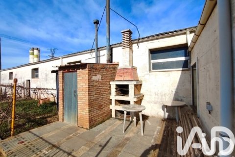 House for sale in Riego De La Vega, Leon, Spain 3 bedrooms, 899 sq.m. No. 185159 - photo 11
