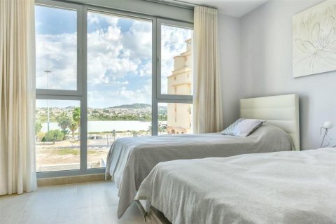 Huoneisto myytävänä Calpe, Alicante, Espanja, 3 makuuhuonetta,  No. 142399 - kuva 7