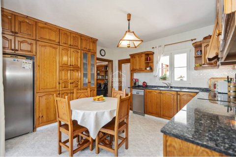 Villa for sale in Mahon, Menorca, Spain 3 bedrooms, 180 sq.m. No. 166599 - photo 6
