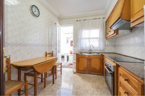 Townhouse for sale in Mahon, Menorca, Spain 3 bedrooms,  No. 166600 - photo 7