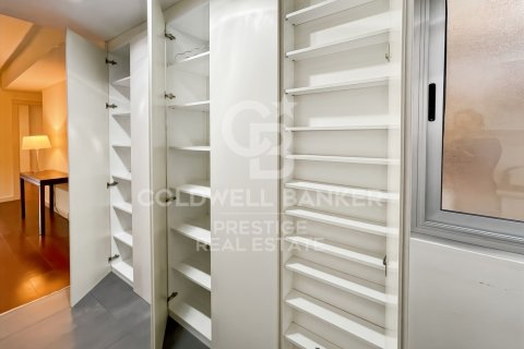 Apartment à vendre à Barcelona, Espagne, 3 chambres, 97 m2 No. 178844 - photo 12