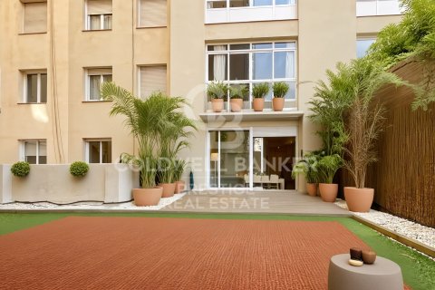 Apartment à Barcelona, Espagne 3 chambres, 97 m2 No. 178844