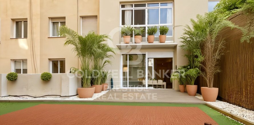 Apartment à Barcelona, Espagne 3 chambres, 97 m2 No. 178844