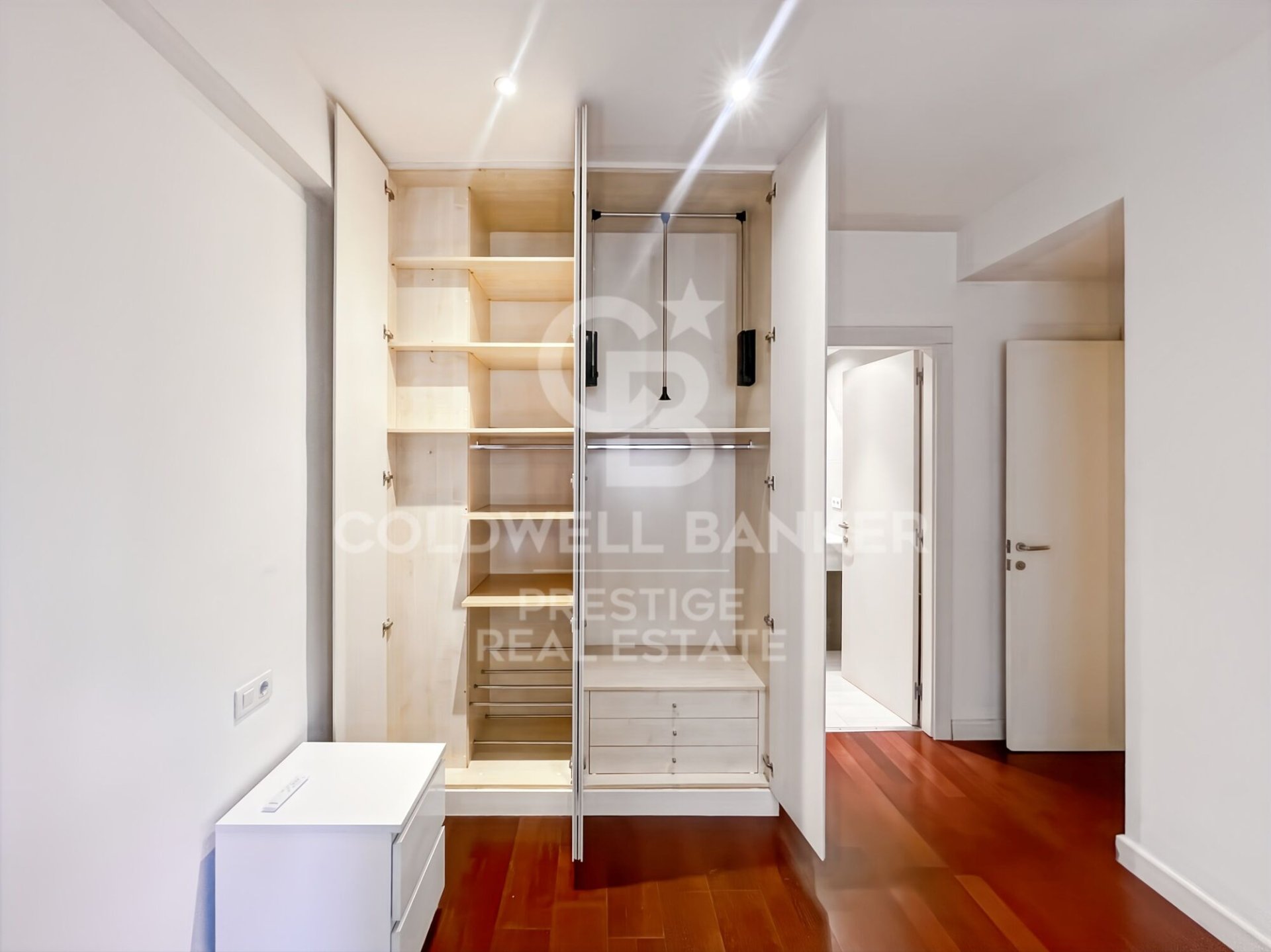 Dzīvoklis Barcelona, Spānijā 3 istabas, 97 m2 Nr. 178844