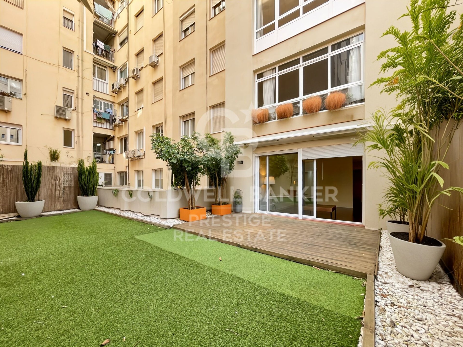 Dzīvoklis Barcelona, Spānijā 3 istabas, 97 m2 Nr. 178844