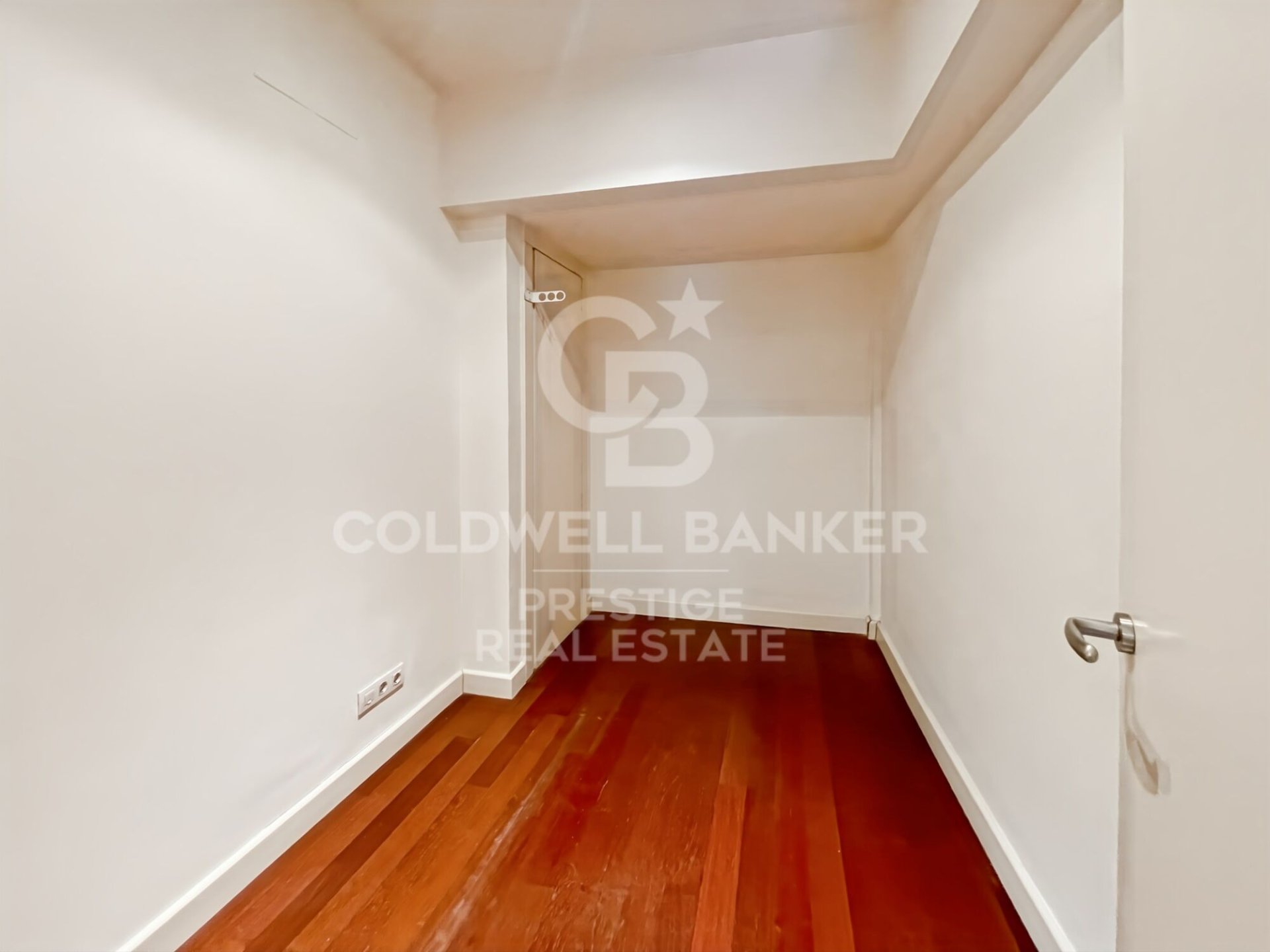 Dzīvoklis Barcelona, Spānijā 3 istabas, 97 m2 Nr. 178844