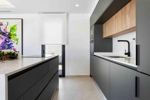 Villa for sale in Ciudad Quesada, Alicante, Spain 3 bedrooms, 136 sq.m. No. 143489 - photo 12