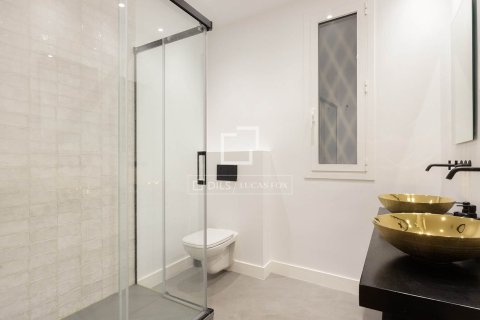Dzīvoklis pārdošanā Barcelona, Spānijā 2 istabas, 83 m2 Nr. 168954 - attēls 28