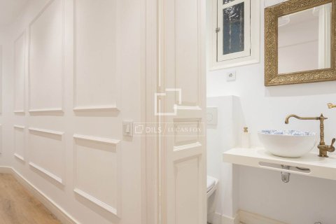 Dzīvoklis pārdošanā Barcelona, Spānijā 2 istabas, 83 m2 Nr. 168954 - attēls 23
