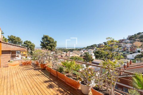 Villa pārdošanā Castelldefels, Barcelona, Spānijā 5 istabas, 330 m2 Nr. 168955 - attēls 2