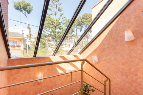 Villa pārdošanā Castelldefels, Barcelona, Spānijā 5 istabas, 330 m2 Nr. 168955 - attēls 13