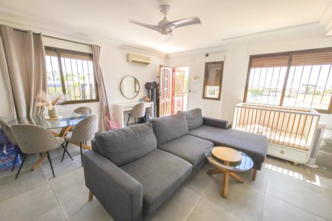 Villa pārdošanā Villamartin, Alicante, Spānijā 2 istabas, 77 m2 Nr. 194130 - attēls 4