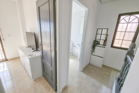 Villa pārdošanā Villamartin, Alicante, Spānijā 2 istabas, 77 m2 Nr. 194130 - attēls 15