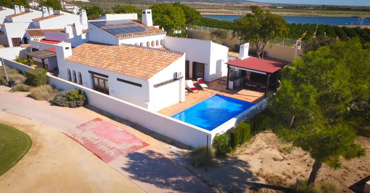 Huvila El Valle Golf Resort, Murcia, Espanja 5 makuuhuonetta, 204 m2 No. 161538