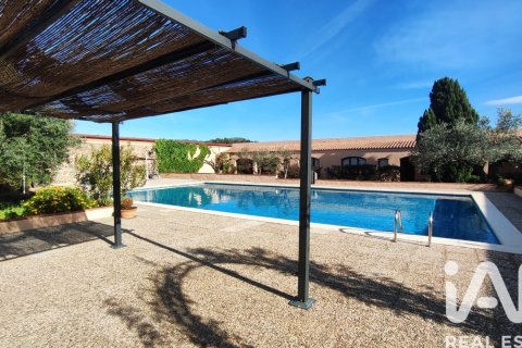 House zum Verkauf in El Molar, Tarragona, Spanien 15 Schlafzimmer, 3536 m2 Nr. 172826 - Foto 26