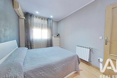 Townhouse for sale in Castellon de la Plana, Castellon, Spain 4 bedrooms, 221 sq.m. No. 172821 - photo 25
