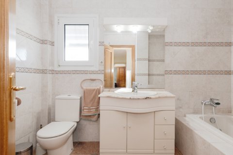 Villa for sale Alhaurin de la Torre, Malaga, Spain 6 bedrooms, 561 sq.m. No. 106989 - photo 20