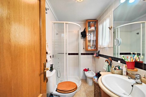Apartamento en venta Torrevieja, Alicante, España 3 dormitorios, 100 m2 No. 138966 - foto 19