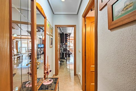 Apartamento en venta Torrevieja, Alicante, España 3 dormitorios, 100 m2 No. 138966 - foto 18