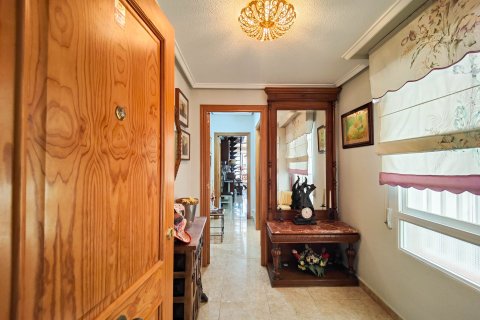Apartamento en venta Torrevieja, Alicante, España 3 dormitorios, 100 m2 No. 138966 - foto 17