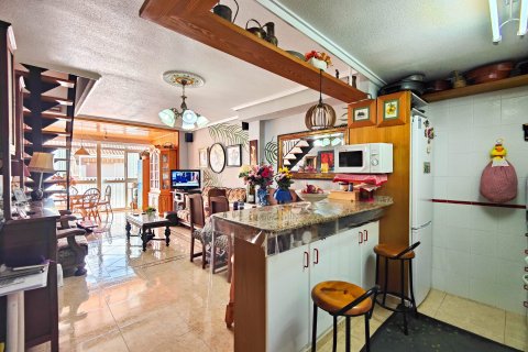 Apartamento en venta Torrevieja, Alicante, España 3 dormitorios, 100 m2 No. 138966 - foto 7