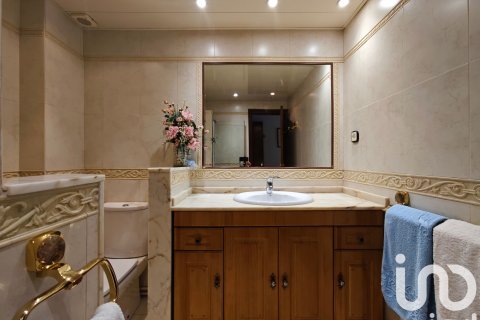 Radhus till salu i Sant Llorenc D'hortons, Barcelona, Spanien 4 sovrum, 241 kvm. Nr. 152978 - foto 19