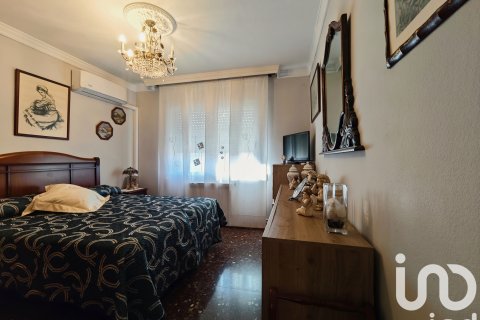 Radhus till salu i Sant Llorenc D'hortons, Barcelona, Spanien 4 sovrum, 241 kvm. Nr. 152978 - foto 18