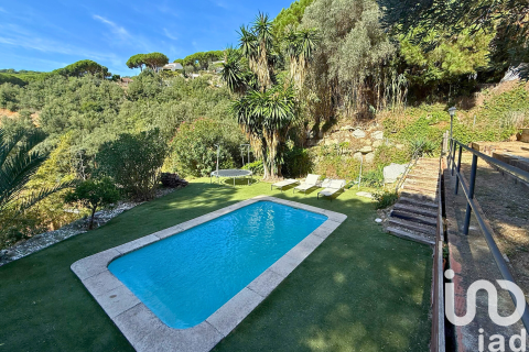 Lägenhet till salu i Arenys de Munt, Barcelona, Spanien 4 sovrum, 228 kvm. Nr. 152976 - foto 19