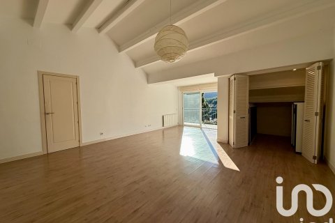 Lägenhet till salu i Arenys de Munt, Barcelona, Spanien 4 sovrum, 228 kvm. Nr. 152976 - foto 25