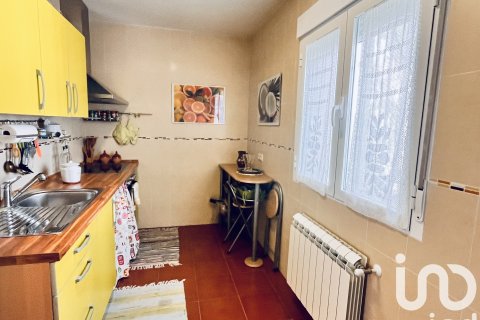 Townhouse for sale in Avila, Spain 3 bedrooms, 205.14 sq.m. No. 152980 - photo 18