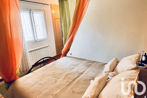 Townhouse for sale in Avila, Spain 3 bedrooms, 205.14 sq.m. No. 152980 - photo 23