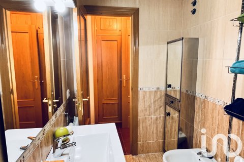 Townhouse for sale in Avila, Spain 3 bedrooms, 205.14 sq.m. No. 152980 - photo 26