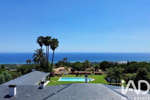 Casa a Sant Vicenc De Montalt, Barcelona, Spagna 8 camere da letto, 3500 mq. N° 152982