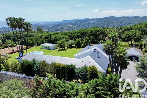 Сasa en venta en Sant Vicenc De Montalt, Barcelona, España 8 dormitorios, 3500 m2 No. 152982 - foto 10