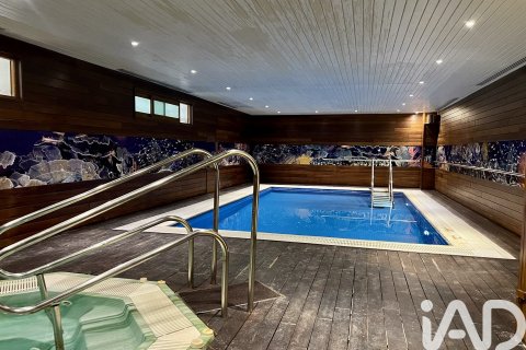 Сasa en venta en Sant Vicenc De Montalt, Barcelona, España 8 dormitorios, 3500 m2 No. 152982 - foto 12