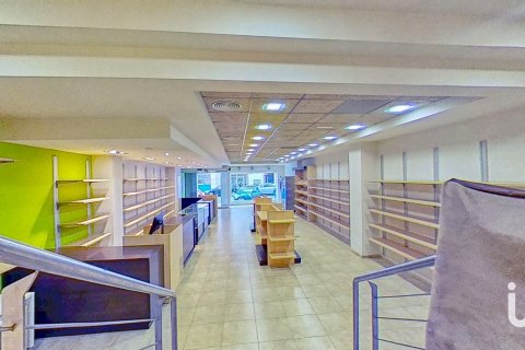 Продажа коммерческой недвижимости в Вила-Реаль, Кастельон, Испания 4 спальни, 158м2 №152981 - фото 3