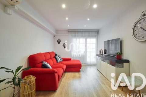 Penthouse w Esplugues de Llobregat, Barcelona, Hiszpania 2 sypialnie, 74 mkw. nr 173233 – zdjęcie 3