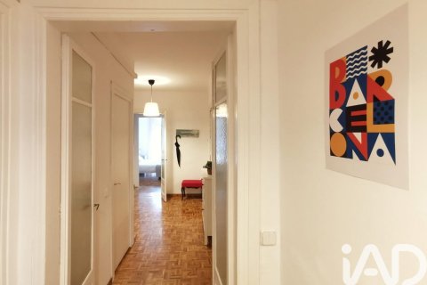 Huoneisto myytävänä Barcelona, Espanja, 4 makuuhuonetta, 148 m2 No. 173236 - kuva 18
