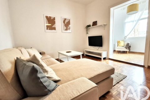Huoneisto myytävänä Barcelona, Espanja, 4 makuuhuonetta, 148 m2 No. 173236 - kuva 2