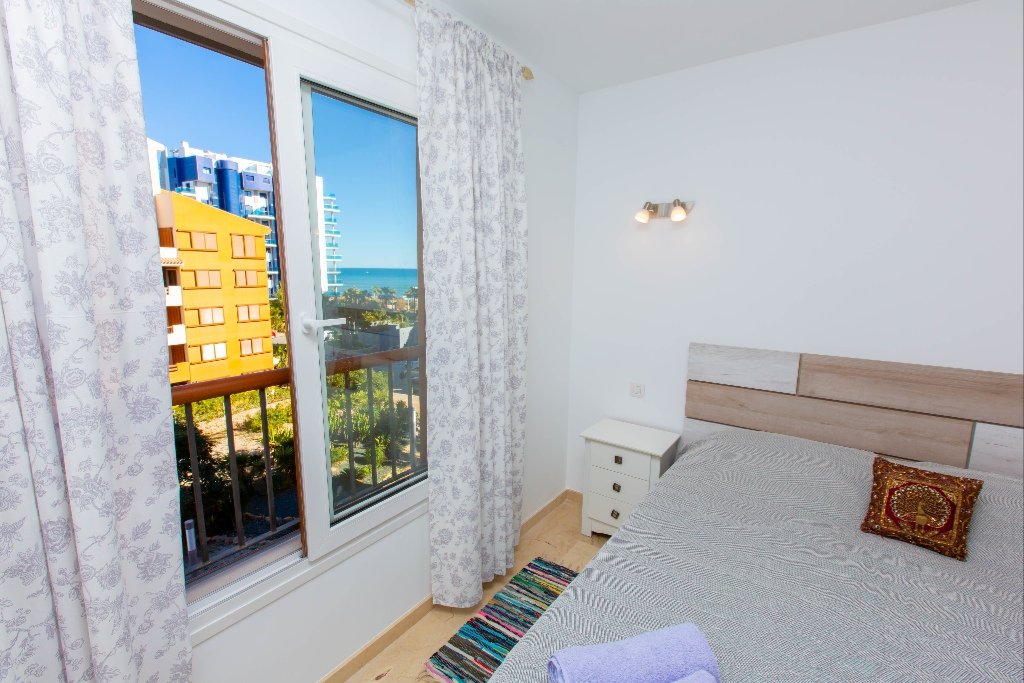 Apartament w Punta Prima, Alicante, Hiszpania 3 sypialnie, 88 mkw. nr 144725