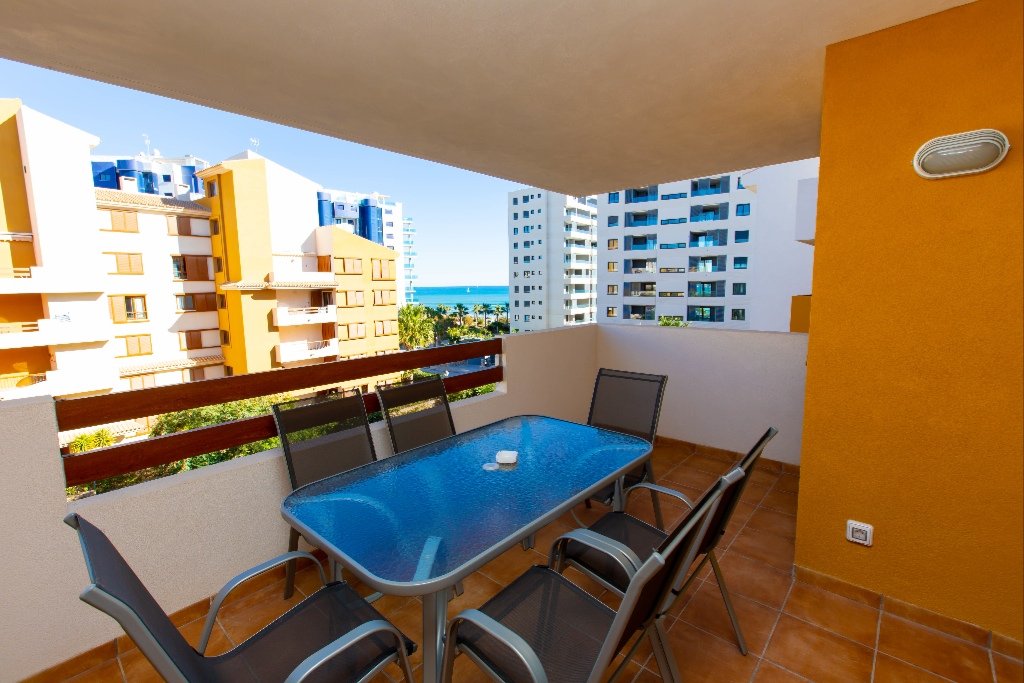 Apartament w Punta Prima, Alicante, Hiszpania 3 sypialnie, 88 mkw. nr 144725