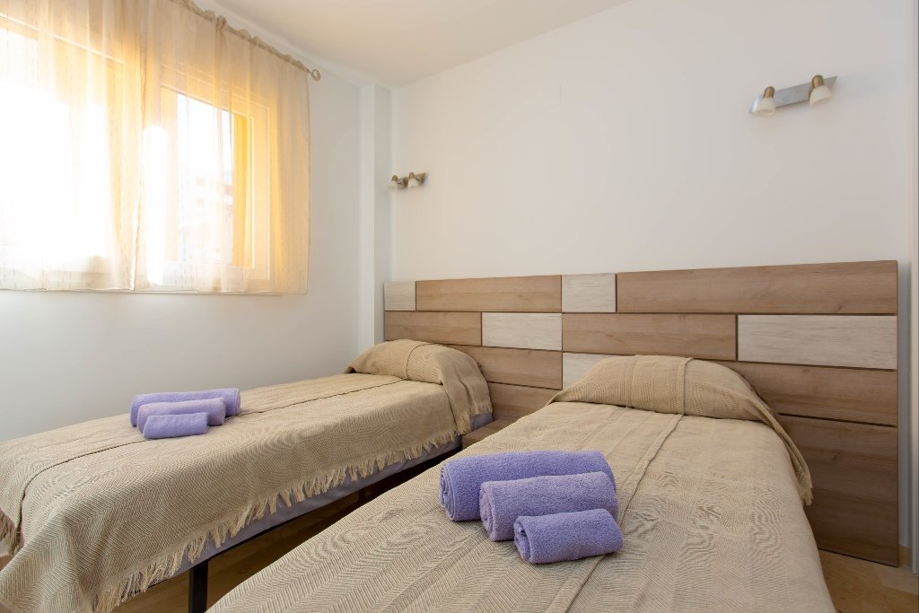 Apartament w Punta Prima, Alicante, Hiszpania 3 sypialnie, 88 mkw. nr 144725
