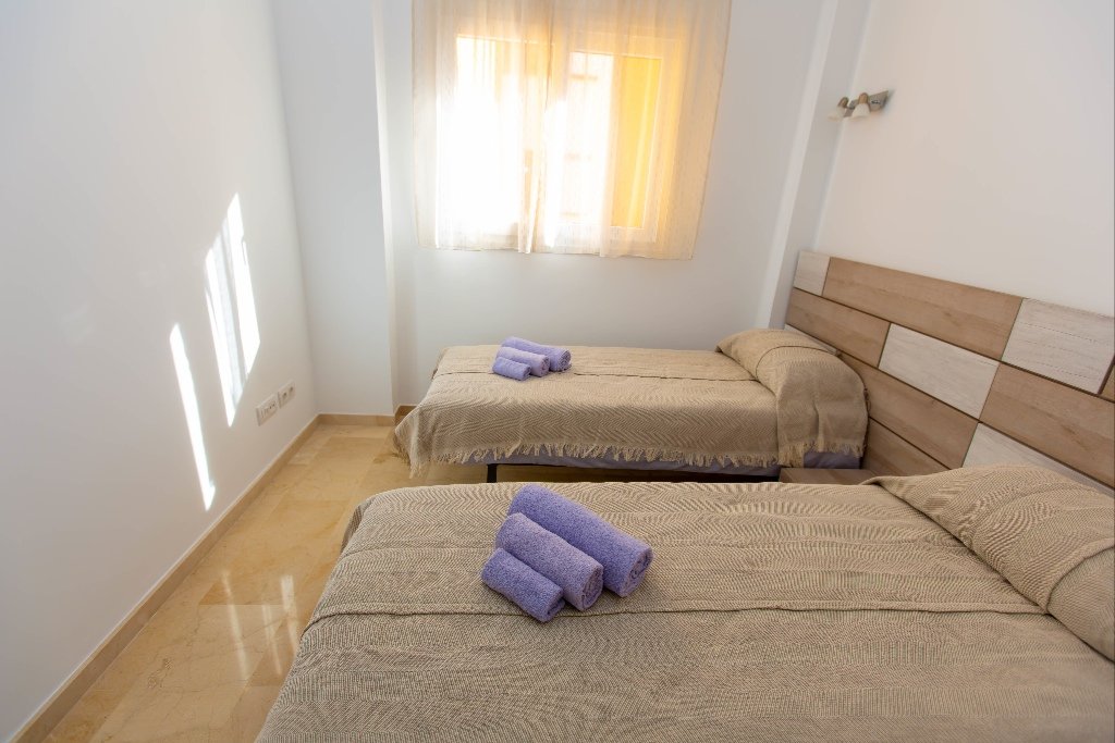 Apartament w Punta Prima, Alicante, Hiszpania 3 sypialnie, 88 mkw. nr 144725