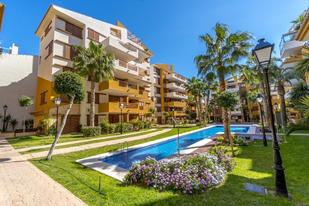 Apartament w Punta Prima, Alicante, Hiszpania 3 sypialnie, 88 mkw. nr 144725