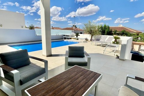 Villa till salu i Benijofar, Alicante, Spanien 3 sovrum, 120 kvm. Nr. 171267 - foto 10
