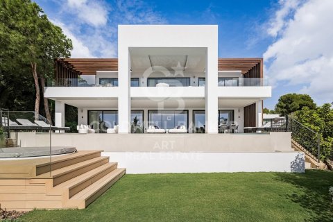 Villa zum Verkauf in Marbella, Malaga, Spanien 5 Schlafzimmer, 779 m2 Nr. 157475 - Foto 1