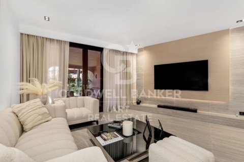 Apartment à vendre à Estepona, Malaga, Espagne, 3 chambres, 147 m2 No. 157477 - photo 2