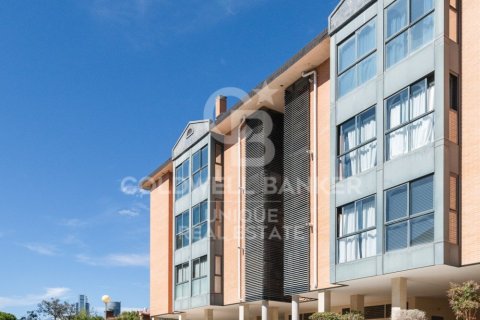Продажа дуплекса в Мадрид, Испания 4 спальни, 260м2 №157471 - фото 29