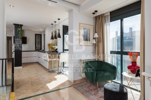 Продажа дуплекса в Мадрид, Испания 4 спальни, 260м2 №157471 - фото 12