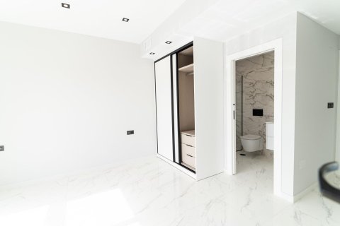 Villa for sale Punta Prima, Alicante, Spain 4 bedrooms, 121 sq.m. No. 136954 - photo 29